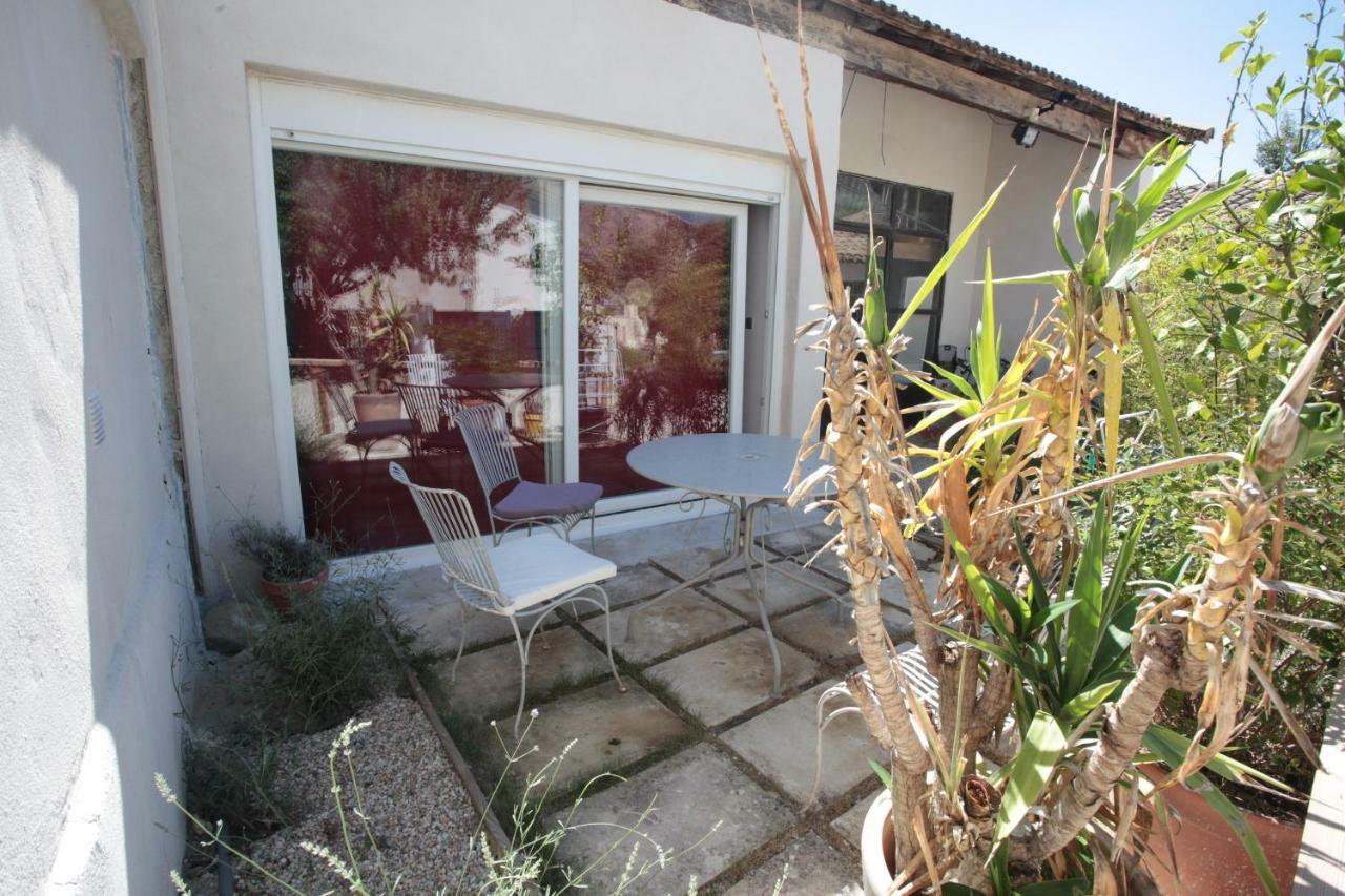 Villa Le Luberon Des Artistes Oppède Exterior foto