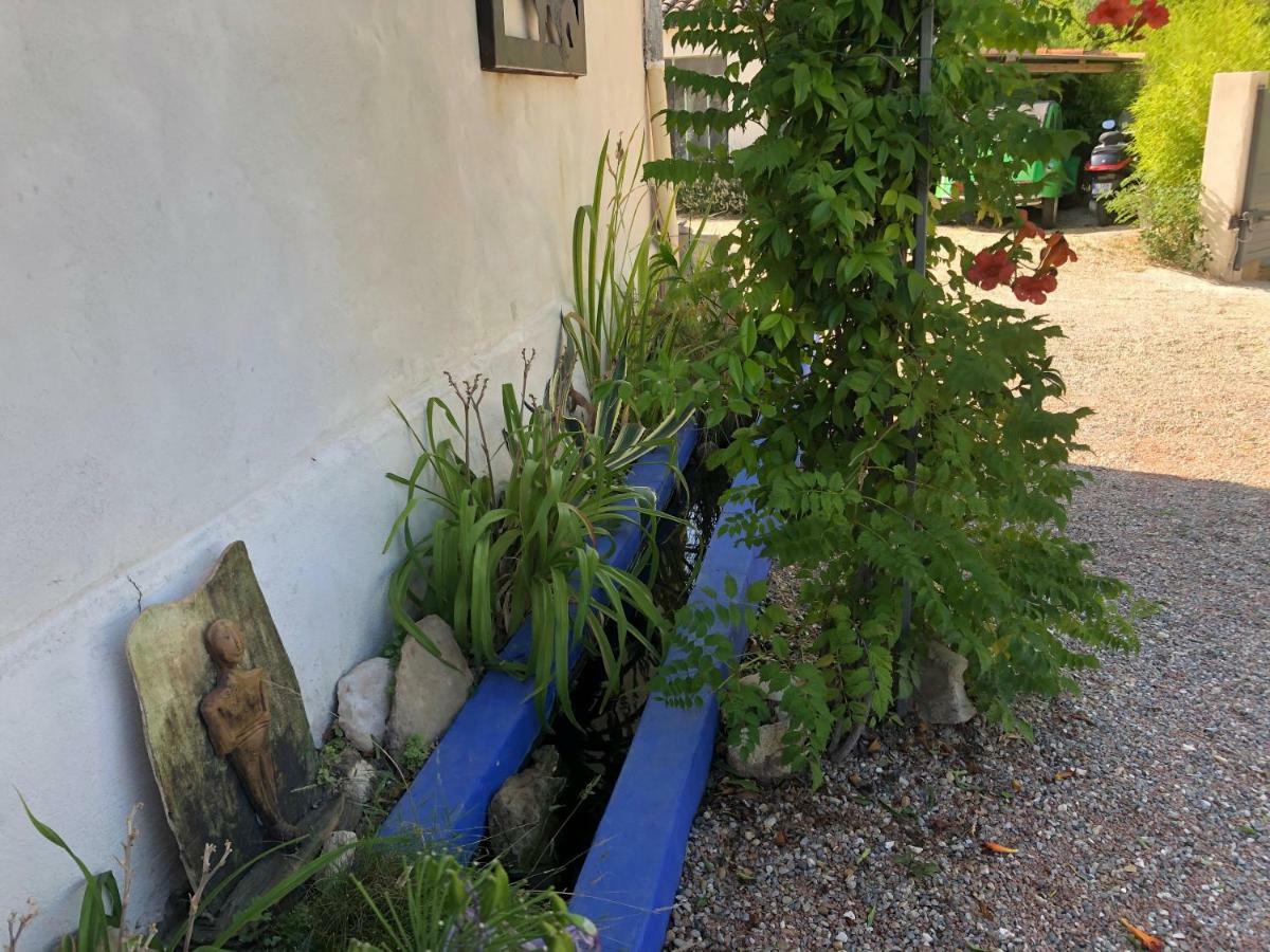 Villa Le Luberon Des Artistes Oppède Exterior foto