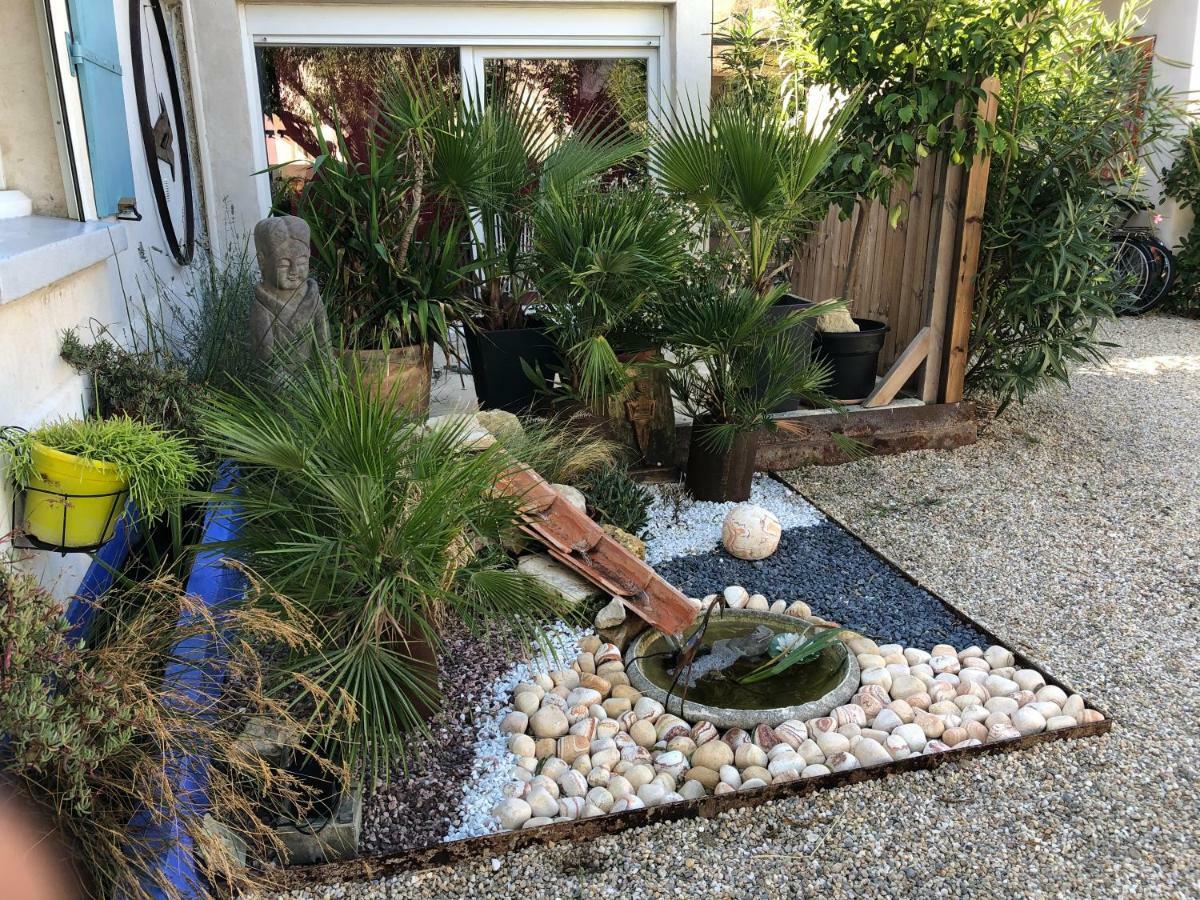 Villa Le Luberon Des Artistes Oppède Exterior foto